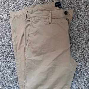 American Eagle NEXT LEVEL FLEX SLIM 32x34 TAN pants